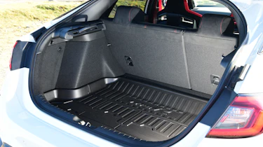 Honda Civic Type R - boot