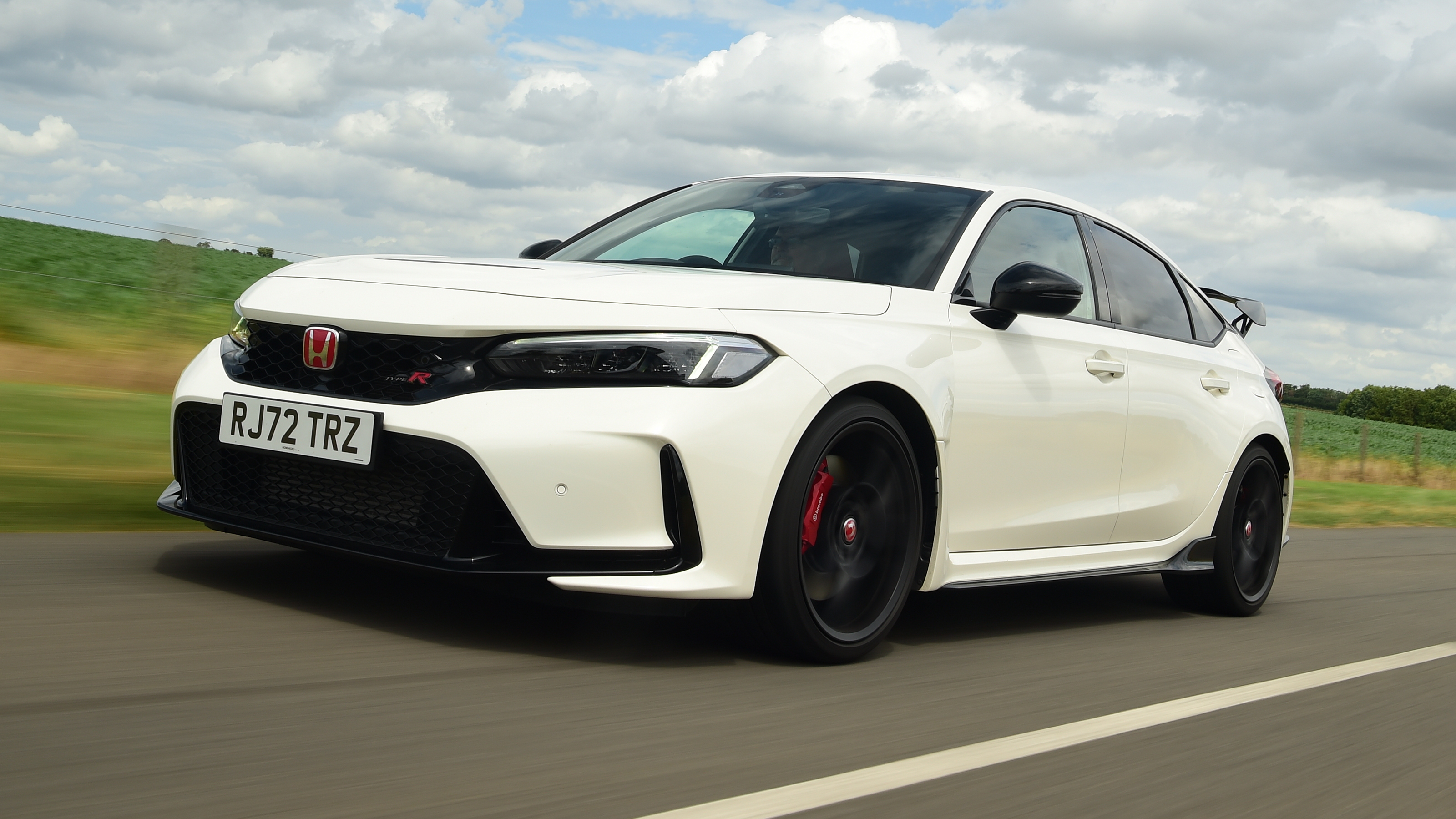 Honda Civic Type R - front tracking