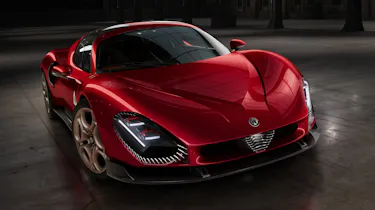 Alfa Romeo Stradale 33 - front static