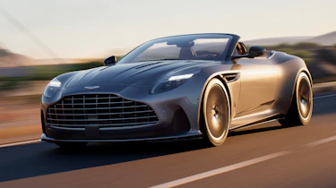 Aston Martin DB12 Volante - front tracking