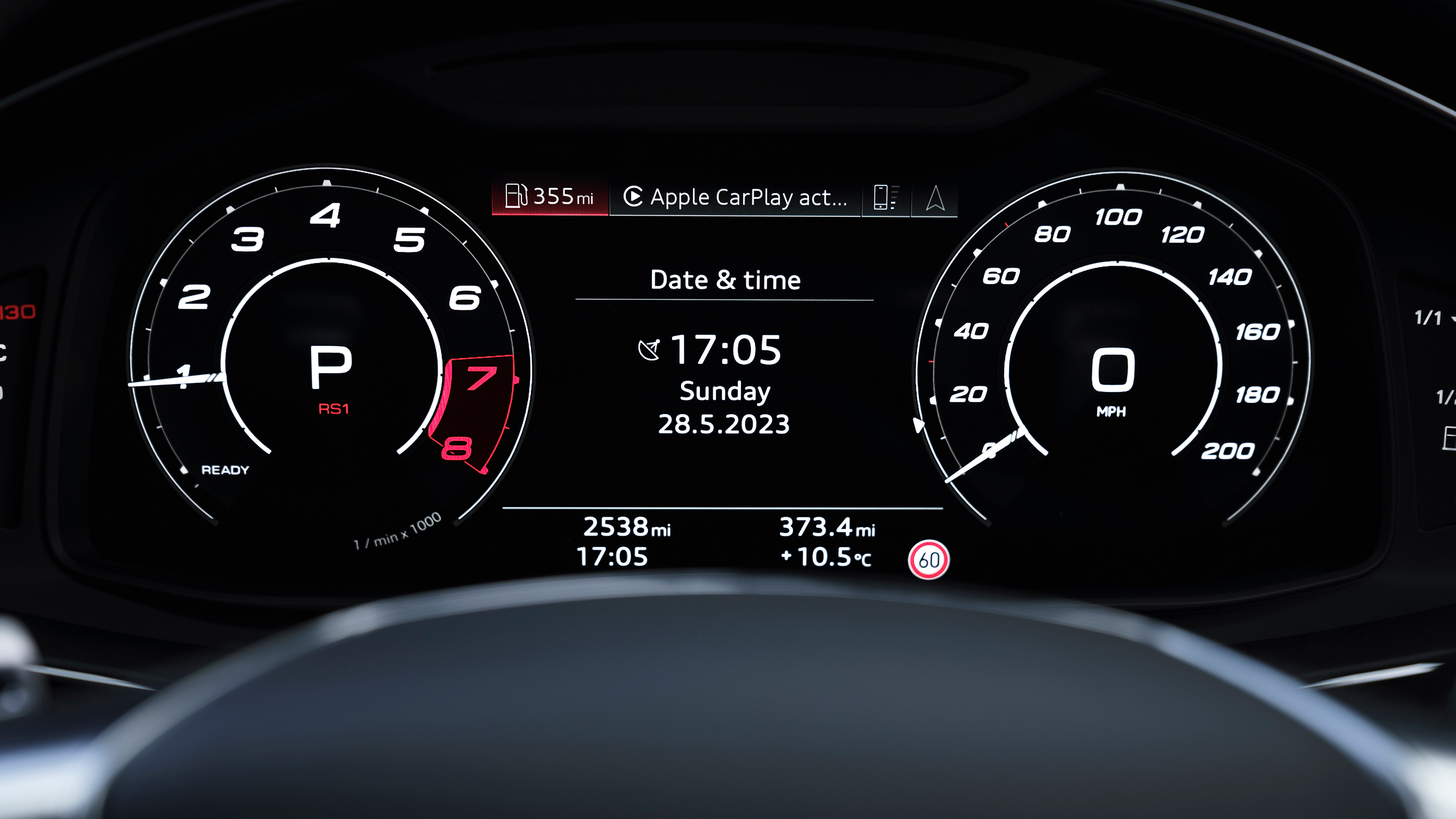 Audi RS 6 Performance - dashboard screen (dials)