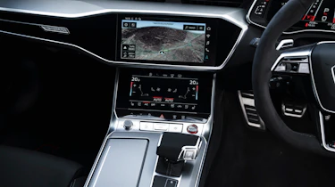 Audi RS 6 Performance - centre console