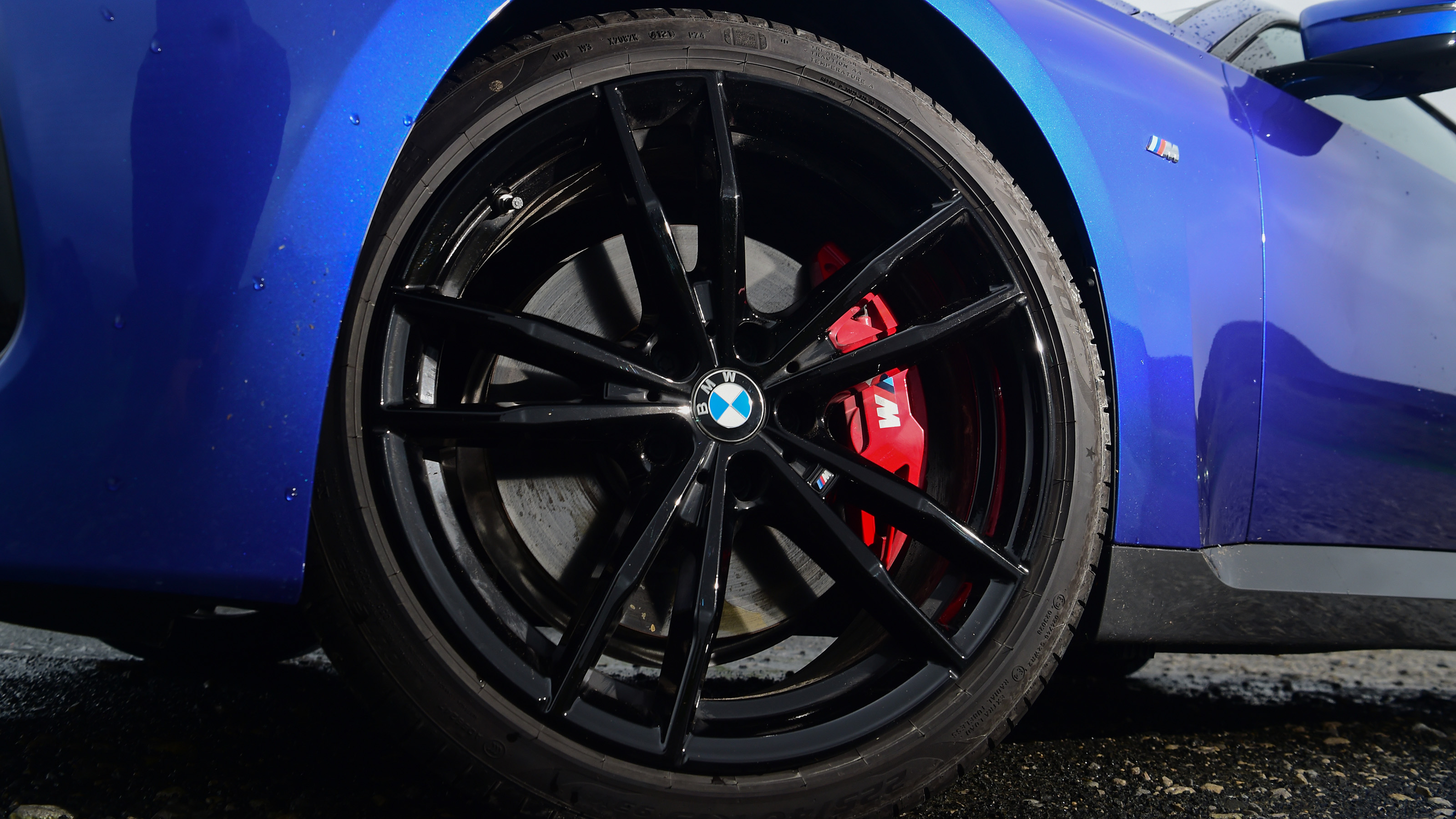 BMW 2 Series Coupe - alloy wheels