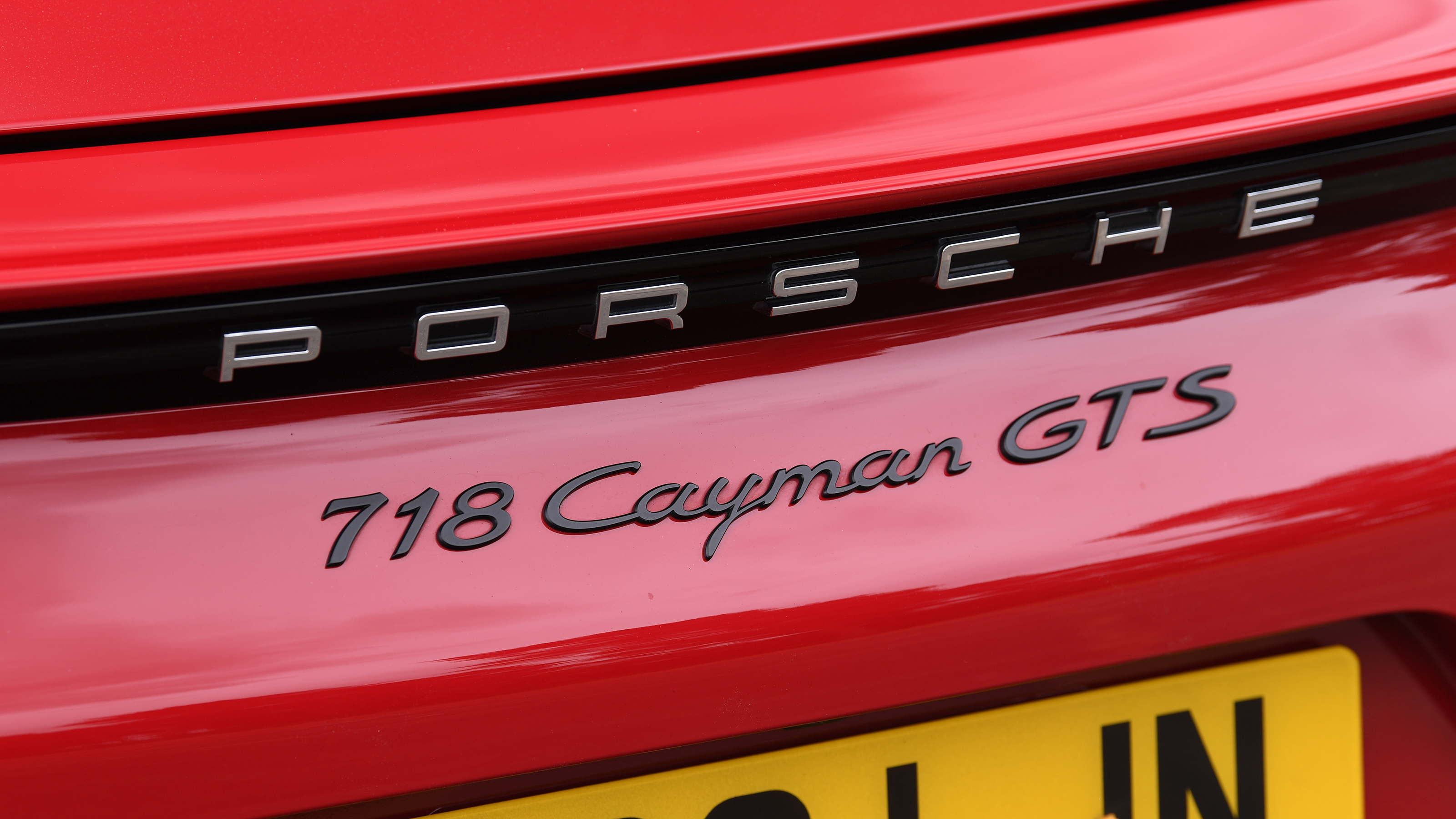 Porsche 718 Cayman GTS - '718 Cayman GTS' badging