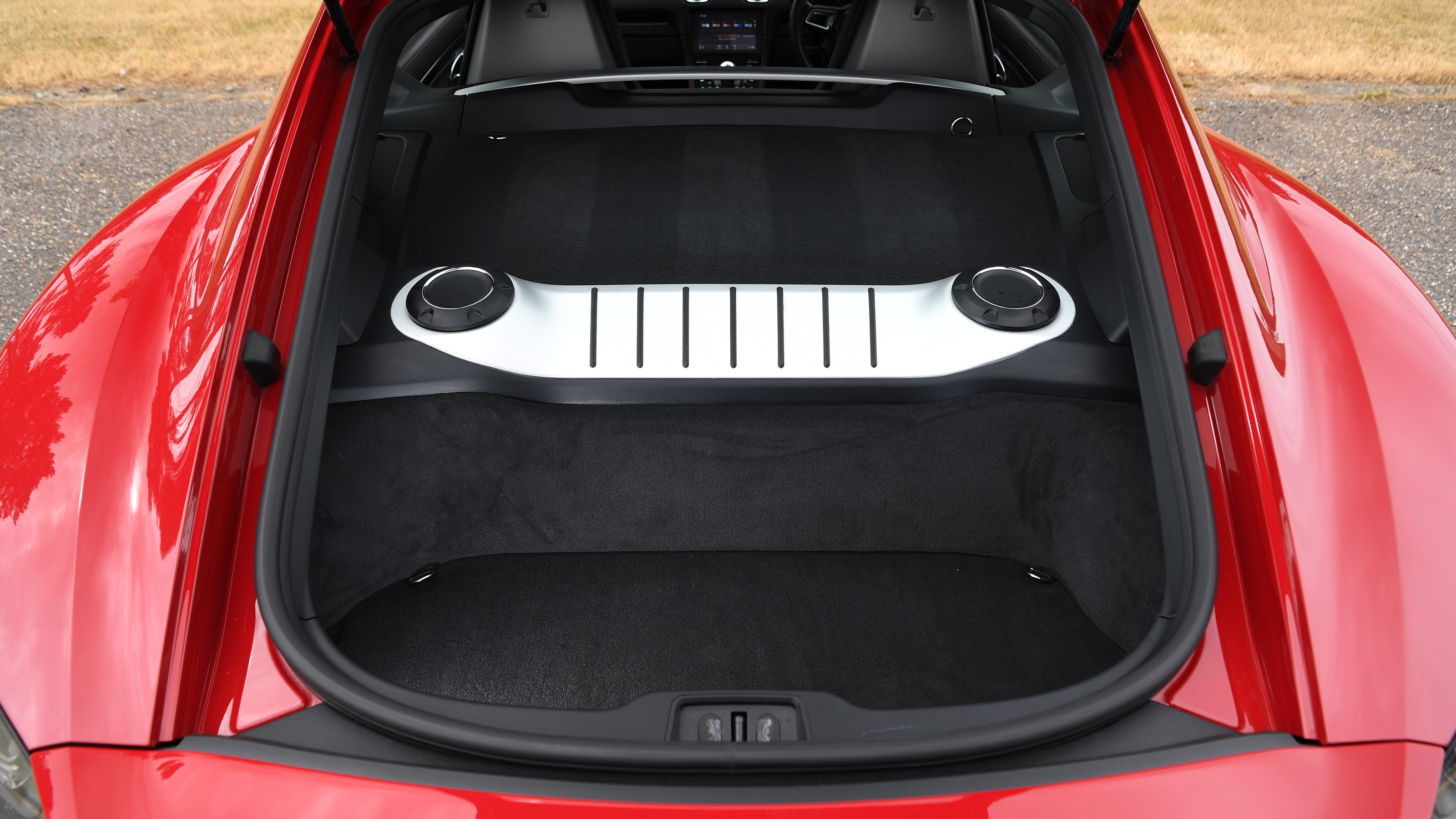 Porsche 718 Cayman GTS - boot
