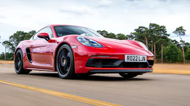 Porsche 718 Cayman GTS - front action