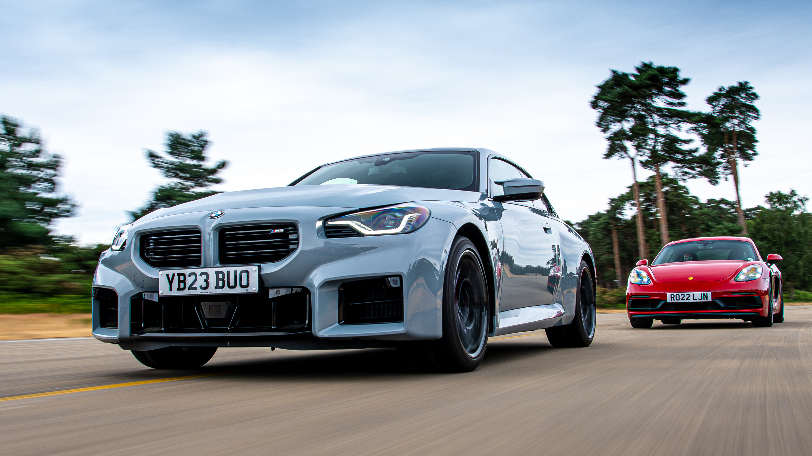 BMW M2 and Porsche 718 Cayman GTS - front tracking