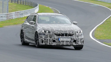 BMW M5 Estate - front cornering