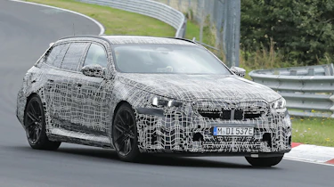 BMW M5 Estate - front action