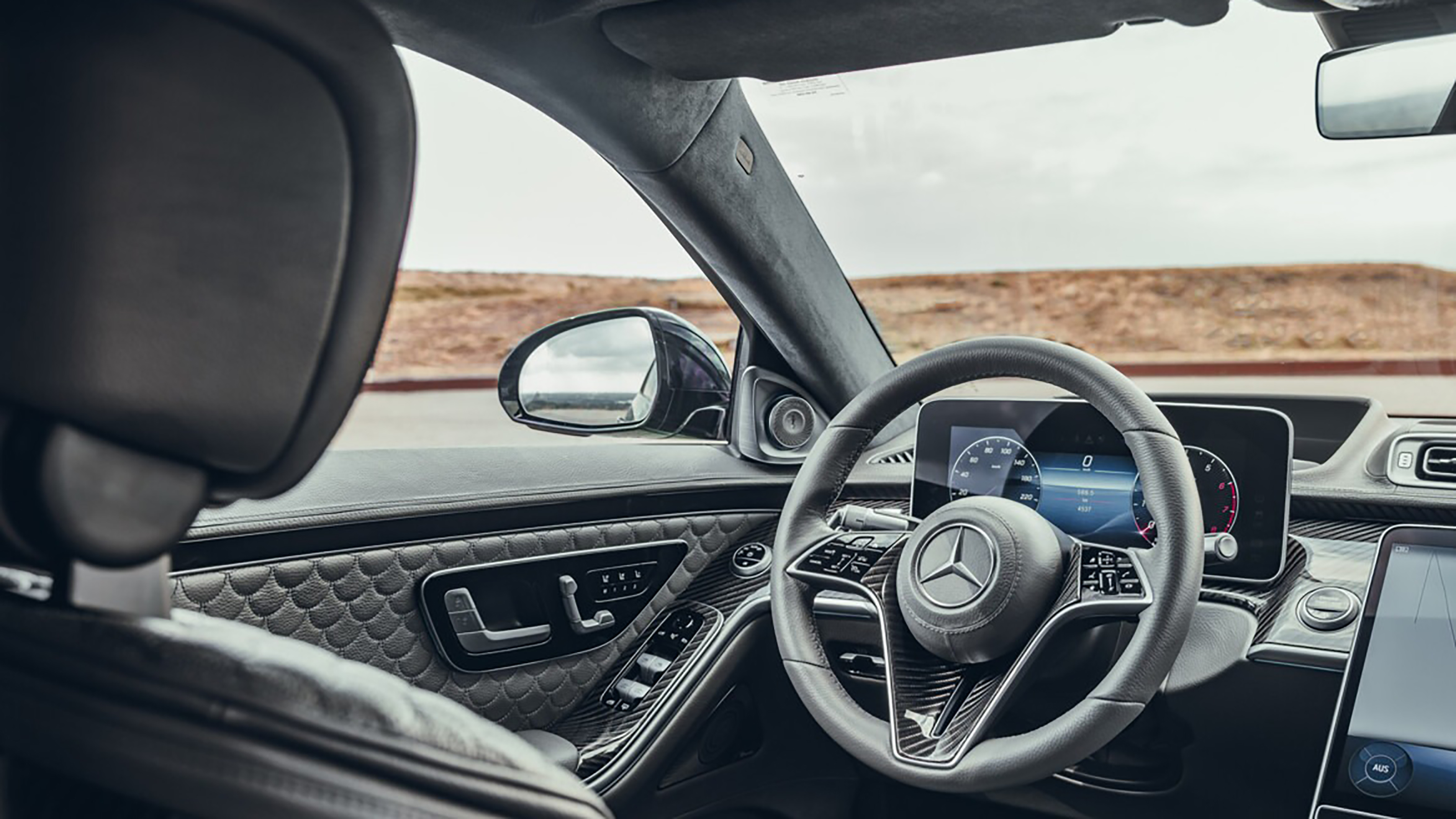 Brabus 850 - driver's seat