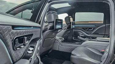 Brabus 850 - rear seats