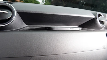 Dacia Duster long term test - phone holder