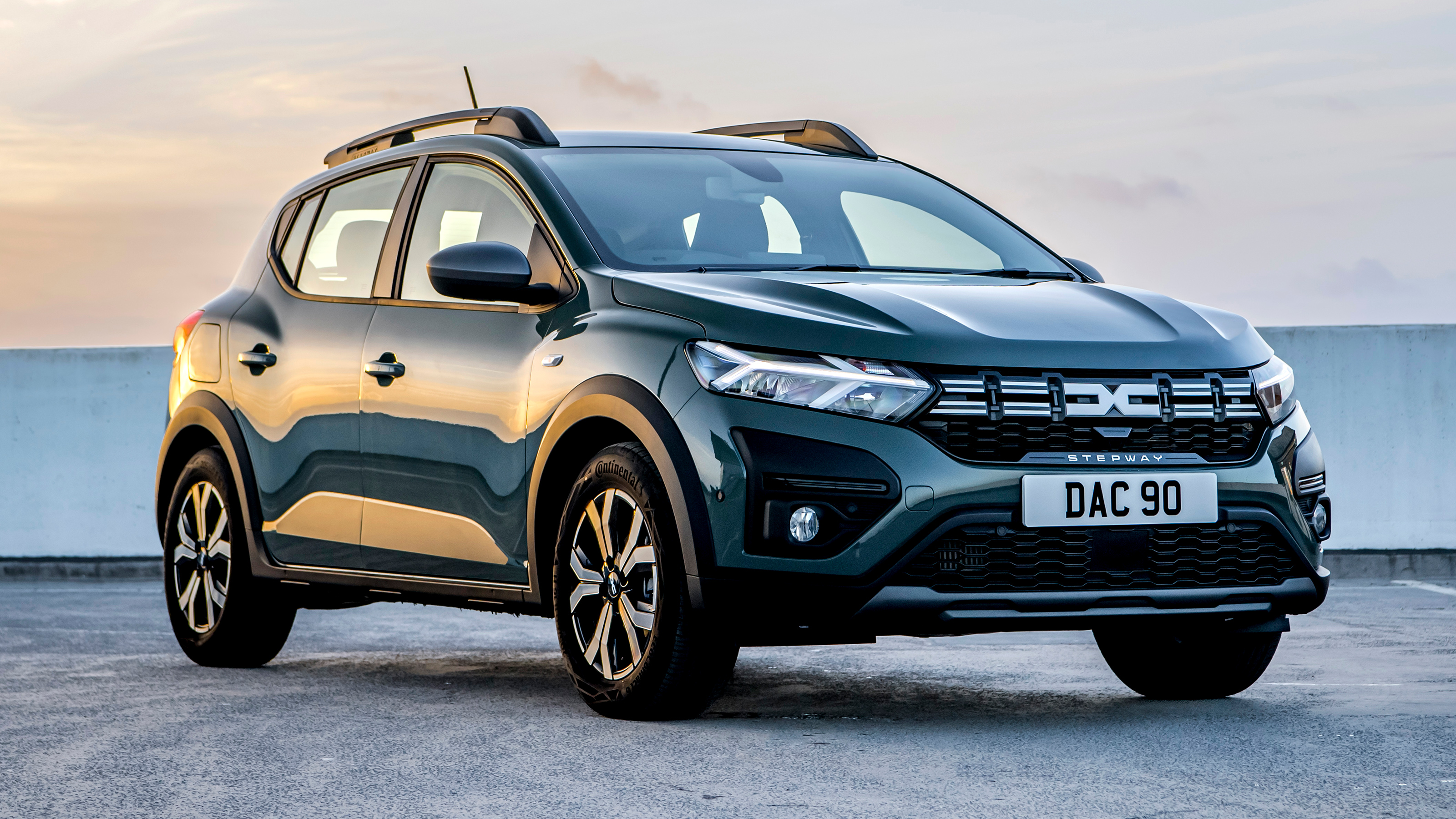 Dacia Sandero Stepway - front static