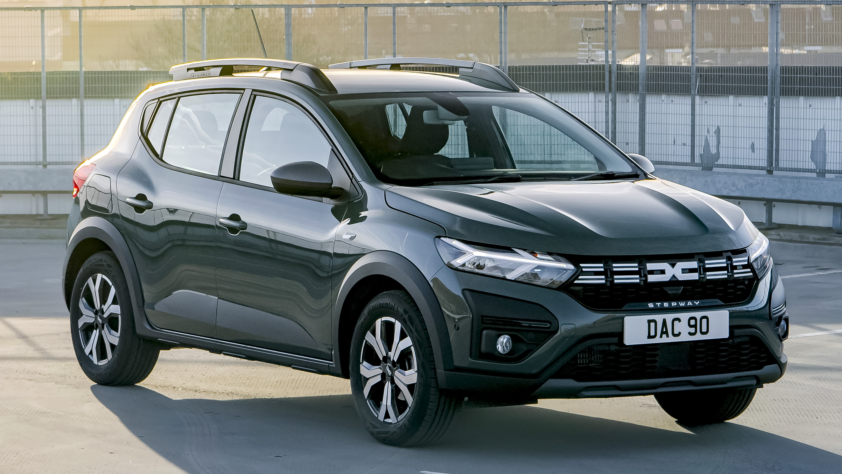 Dacia Sandero Stepway - front static