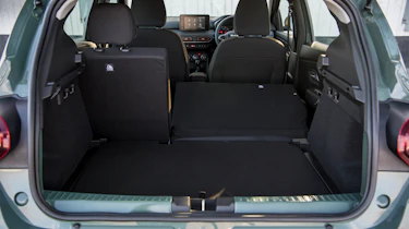 Dacia Sandero Stepway - boot