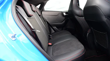 Ford Puma ST Powershift - rear seats