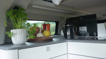 Ford Transit Custom Nugget - kitchen