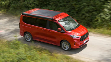 Ford Transit Custom Nugget - top-down tracking