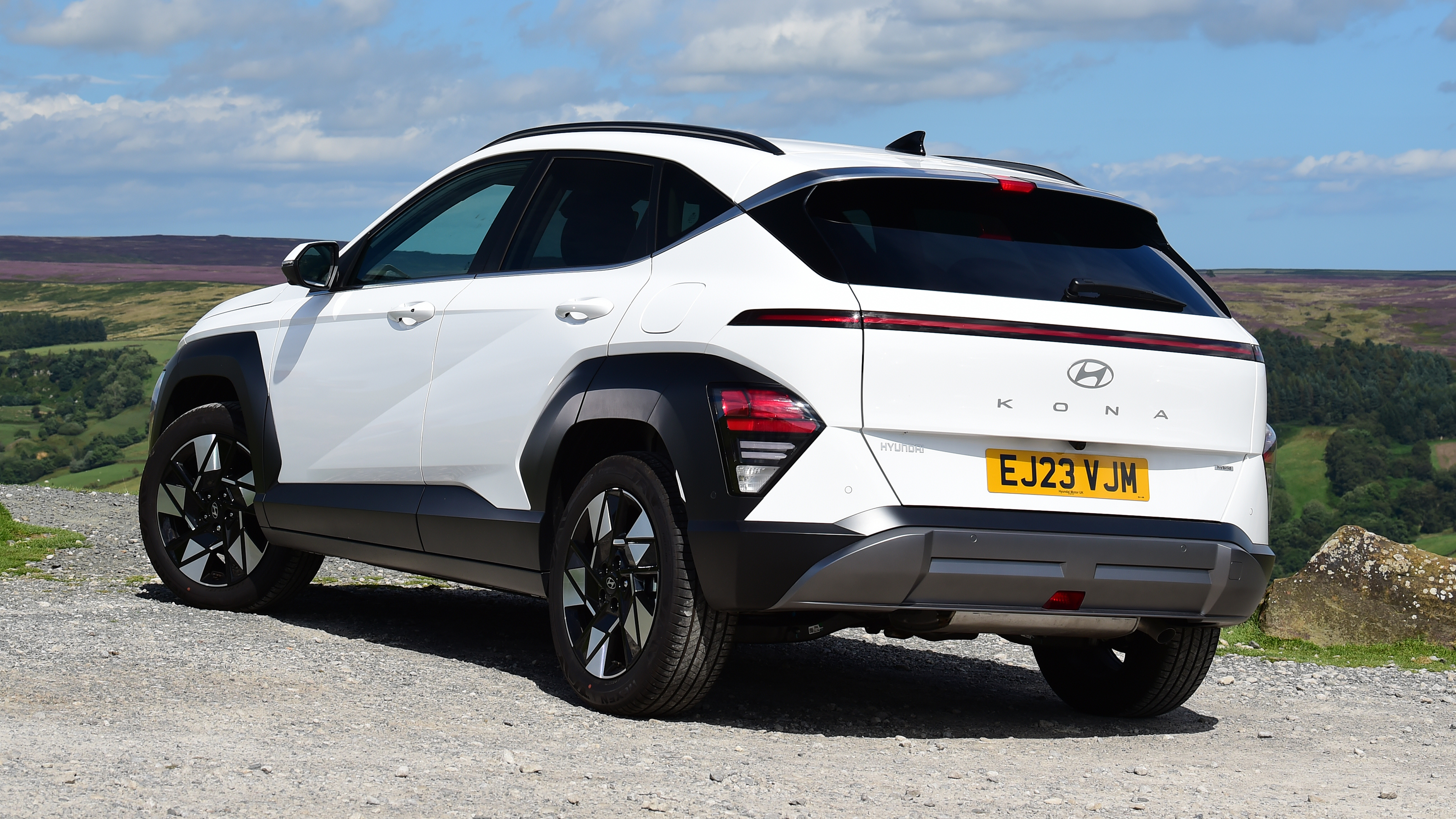 Hyundai Kona Hybrid - rear static