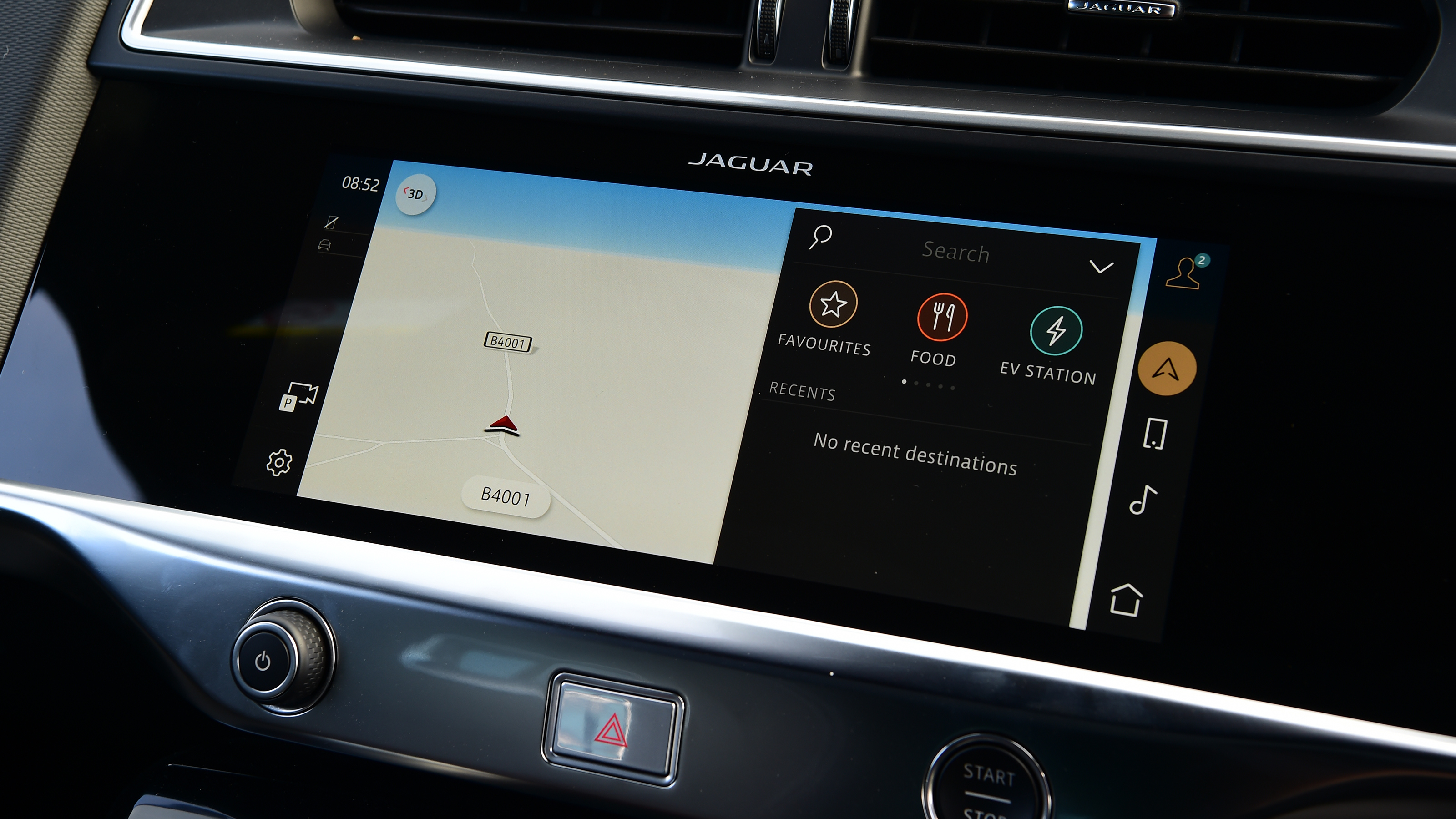 Jaguar I-Pace 2023 facelift - infotainment screen