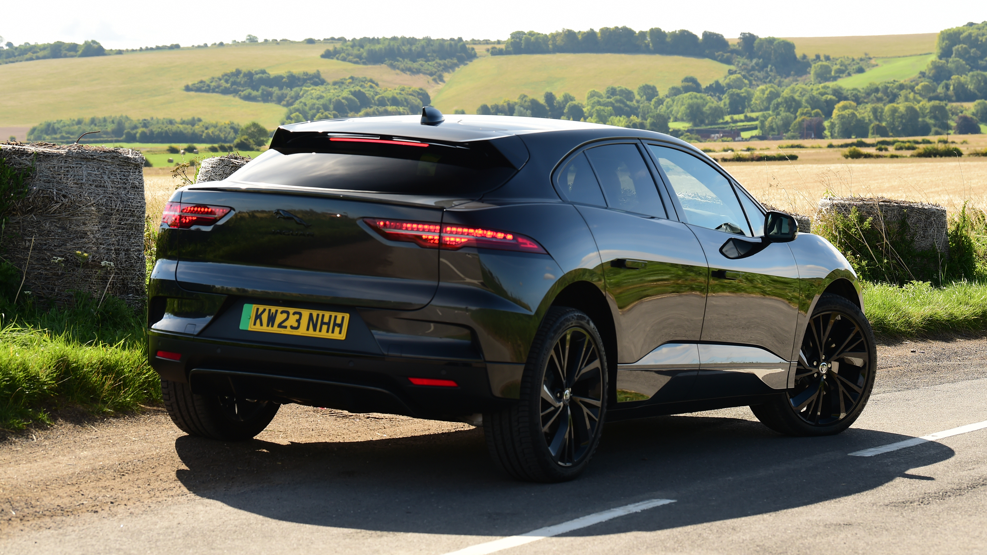 Jaguar I-Pace 2023 facelift - rear static