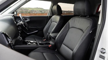Kia Soul EV - front seats