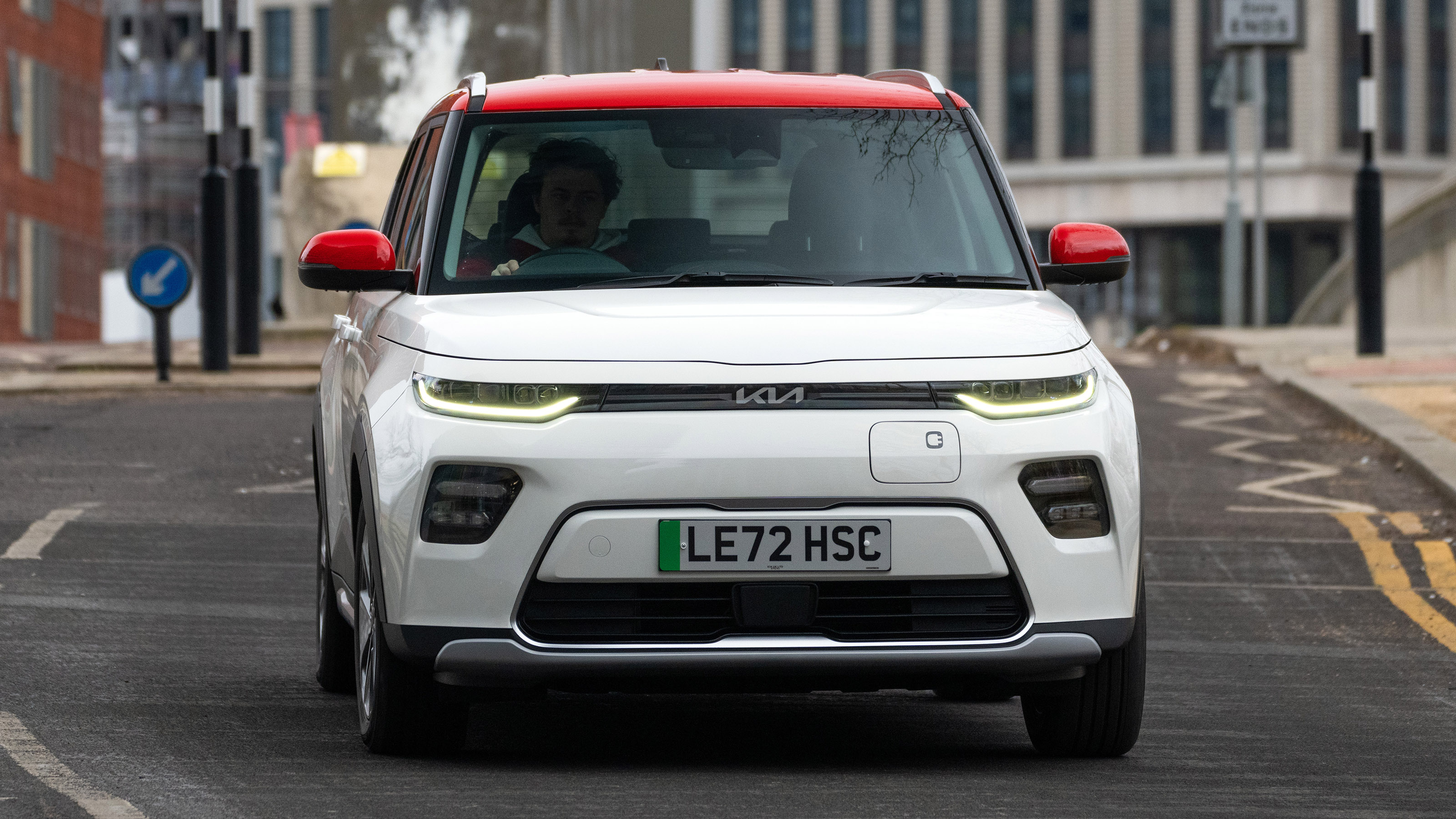 Kia Soul EV - front cornering