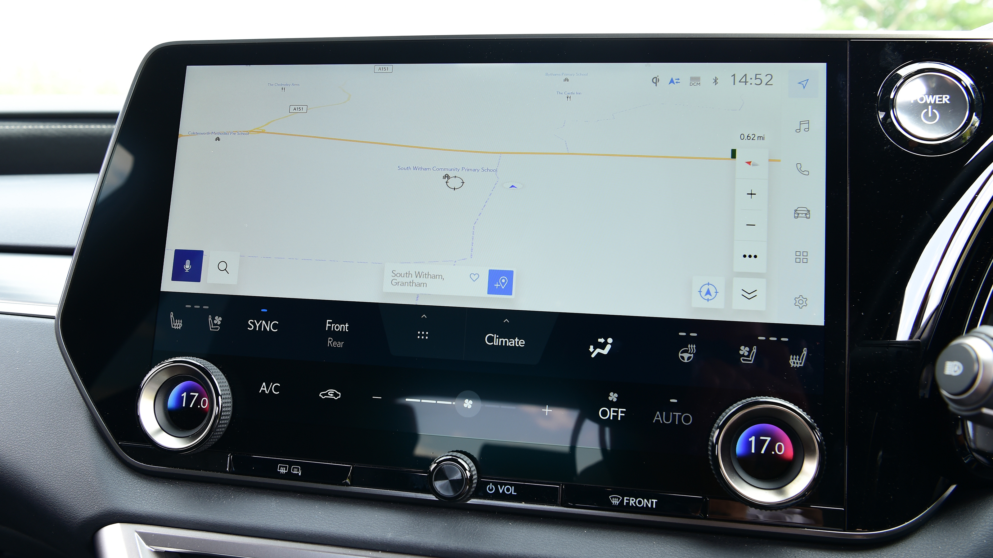 Lexus RX - central touchscreen