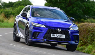 Lexus RX - front cornering