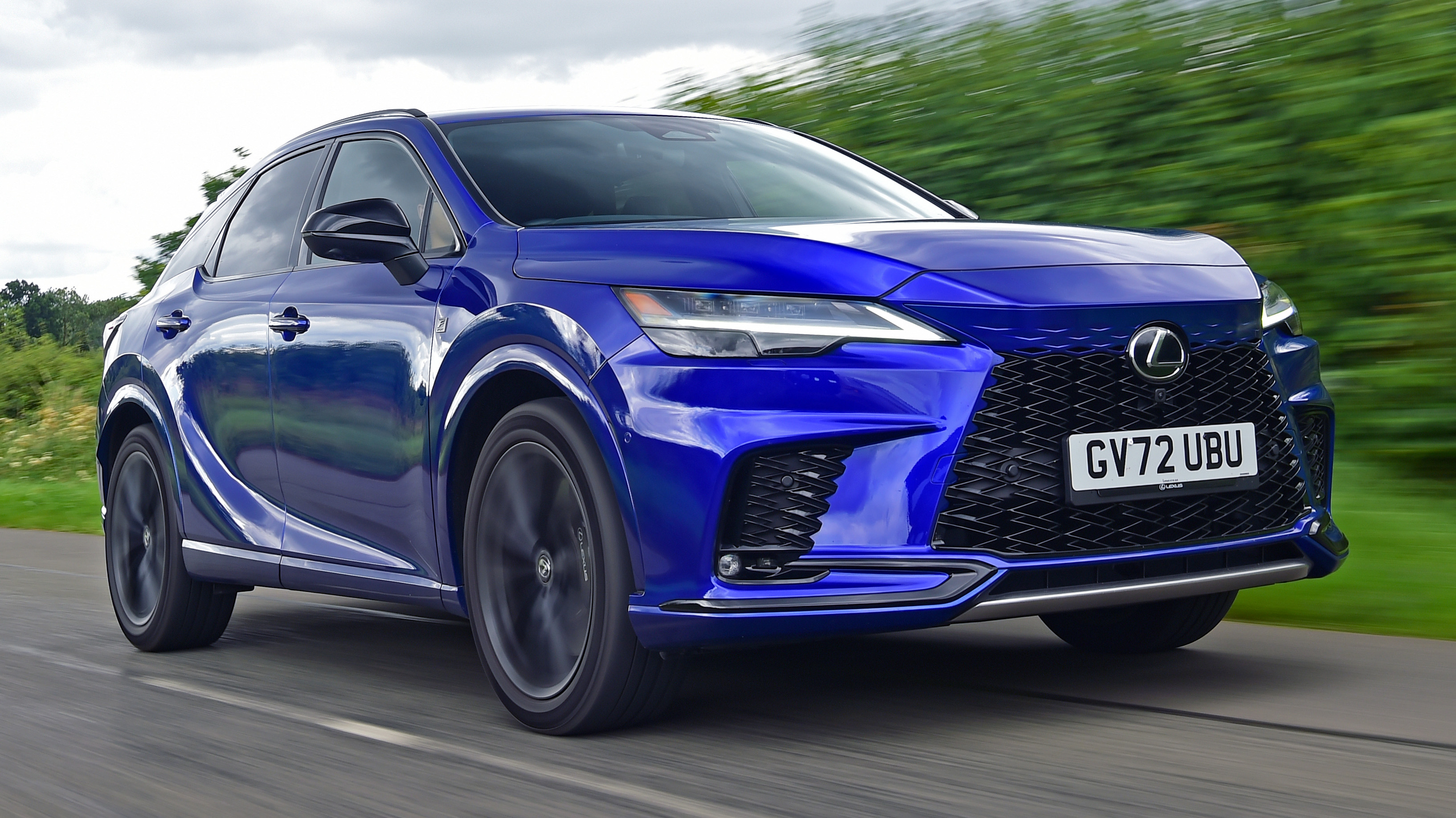 Lexus RX - front tracking