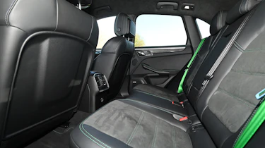 Porsche Macan - rear seats