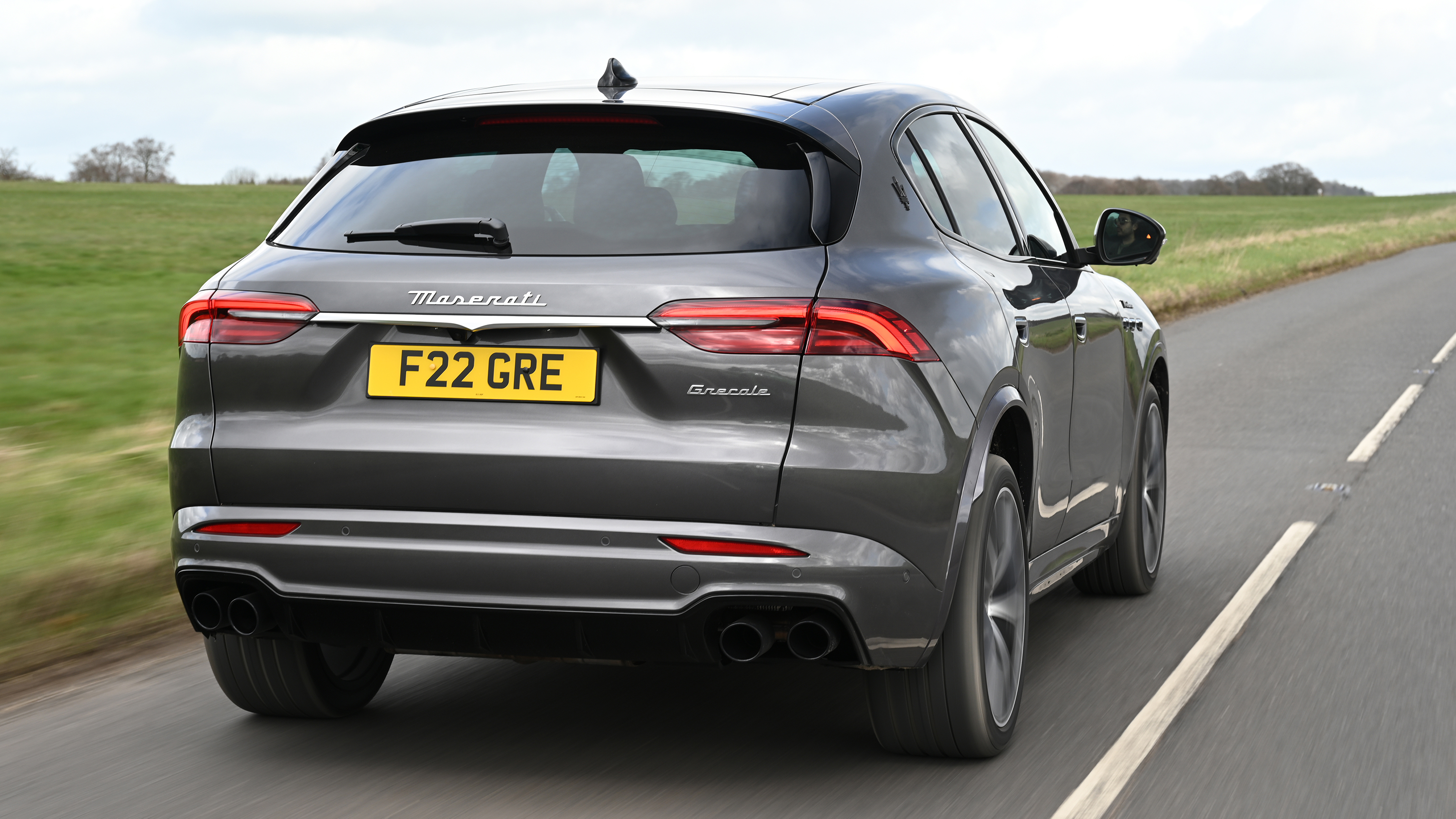 Maserati Grecale - rear tracking