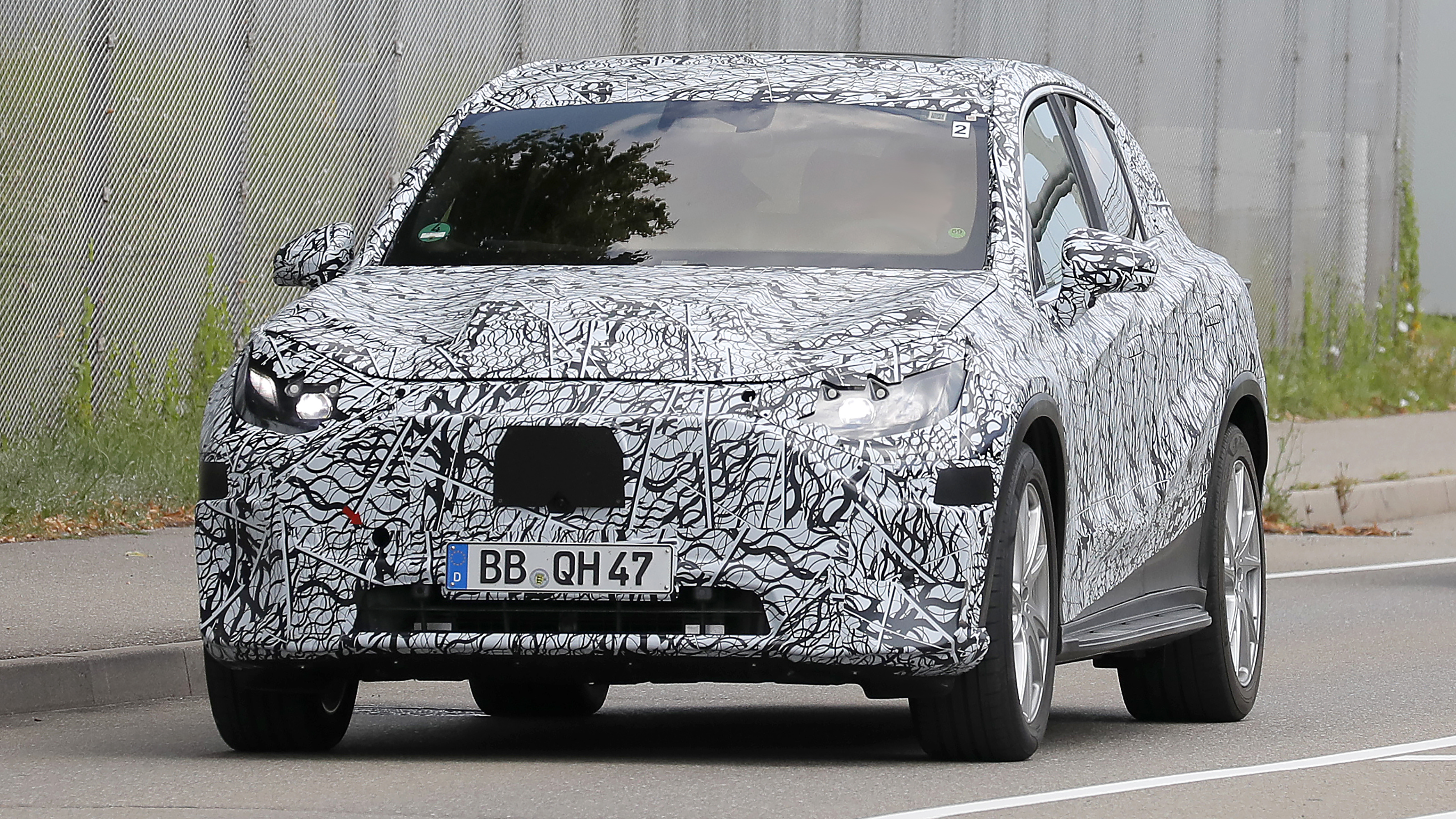 Mercedes EQC Mk2 (camouflaged) - front