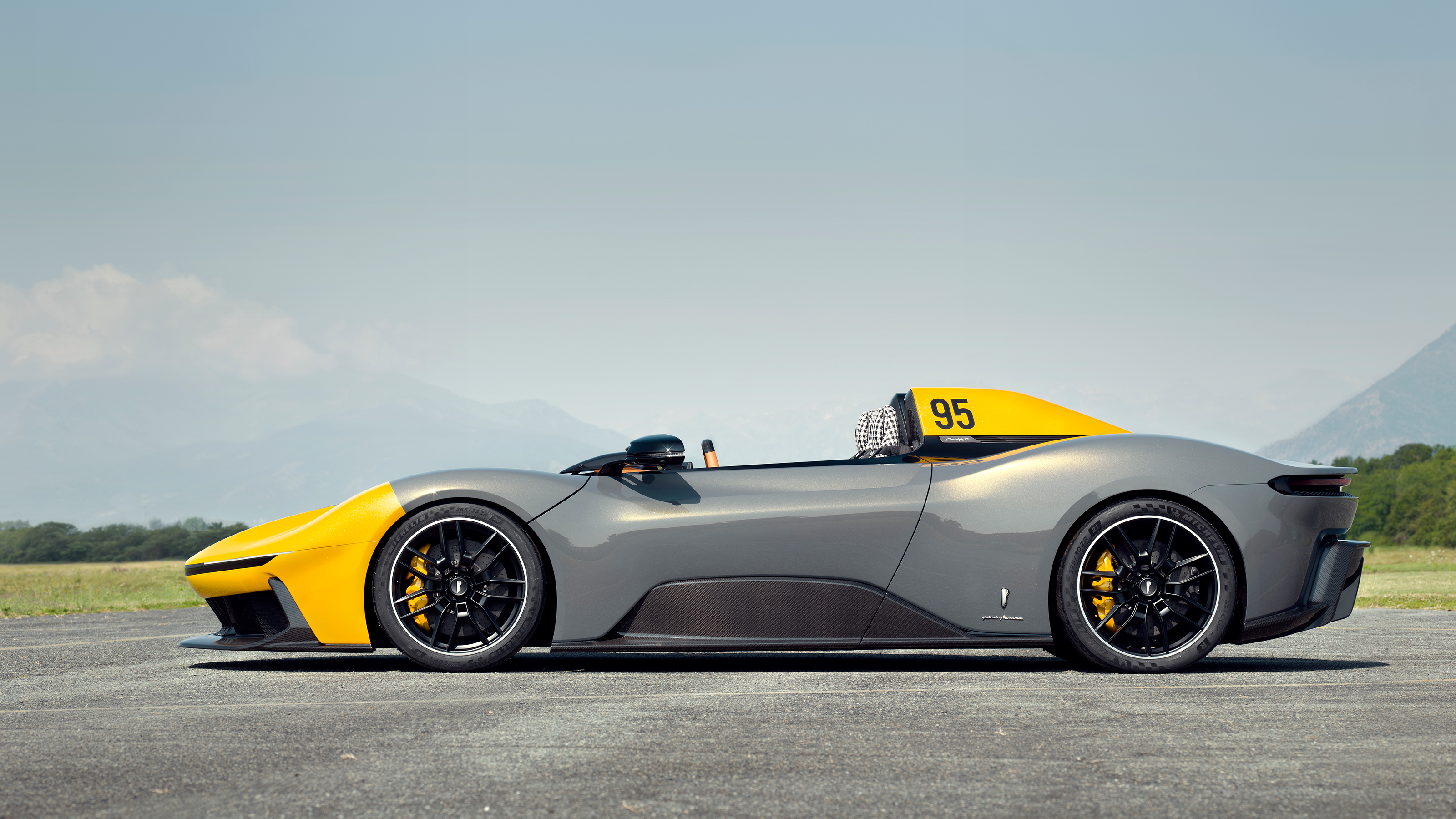 Pininfarina B95 profile