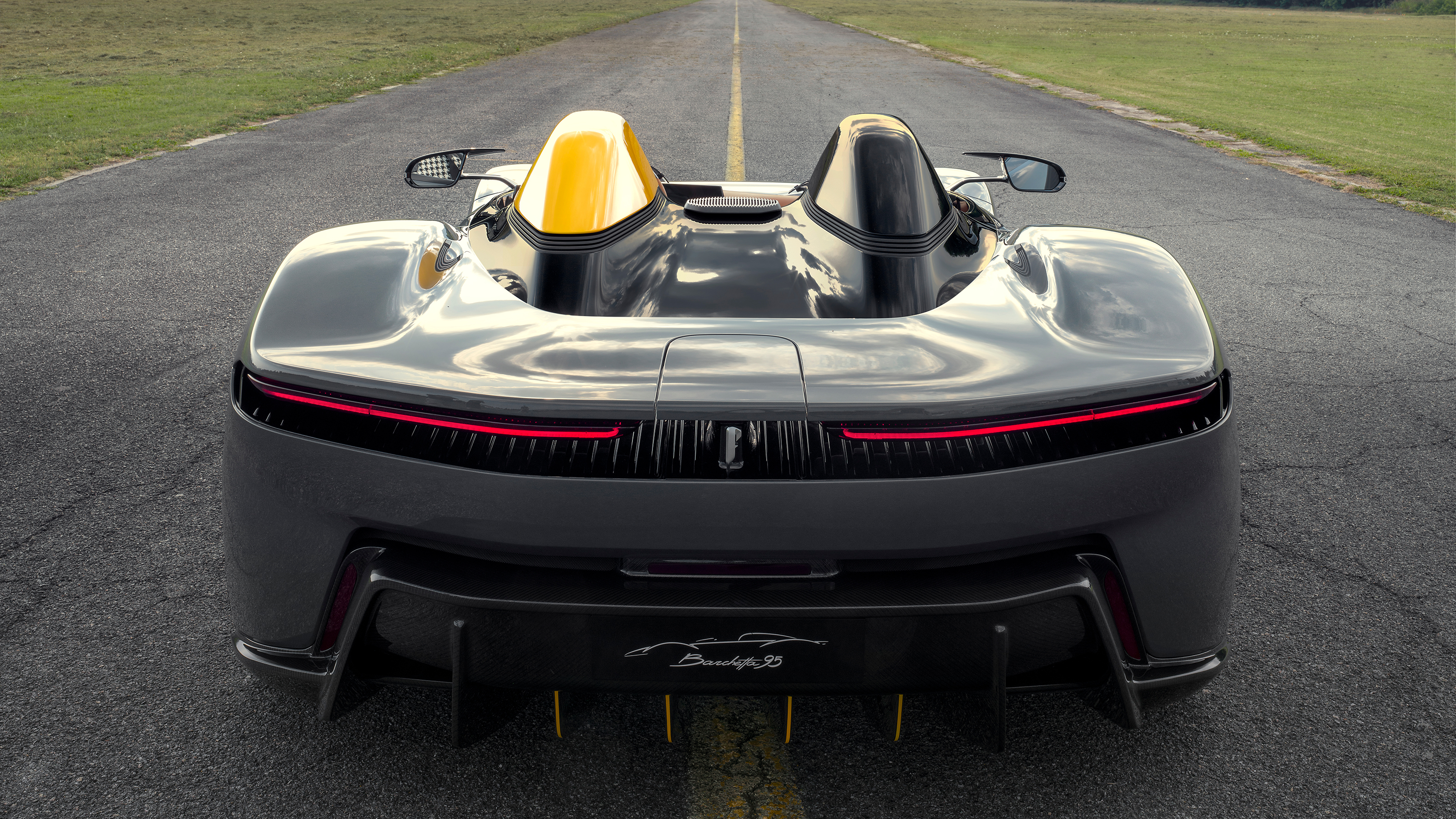 Pininfarina B95 tail