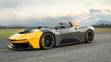 Pininfarina B95 - front 3/4