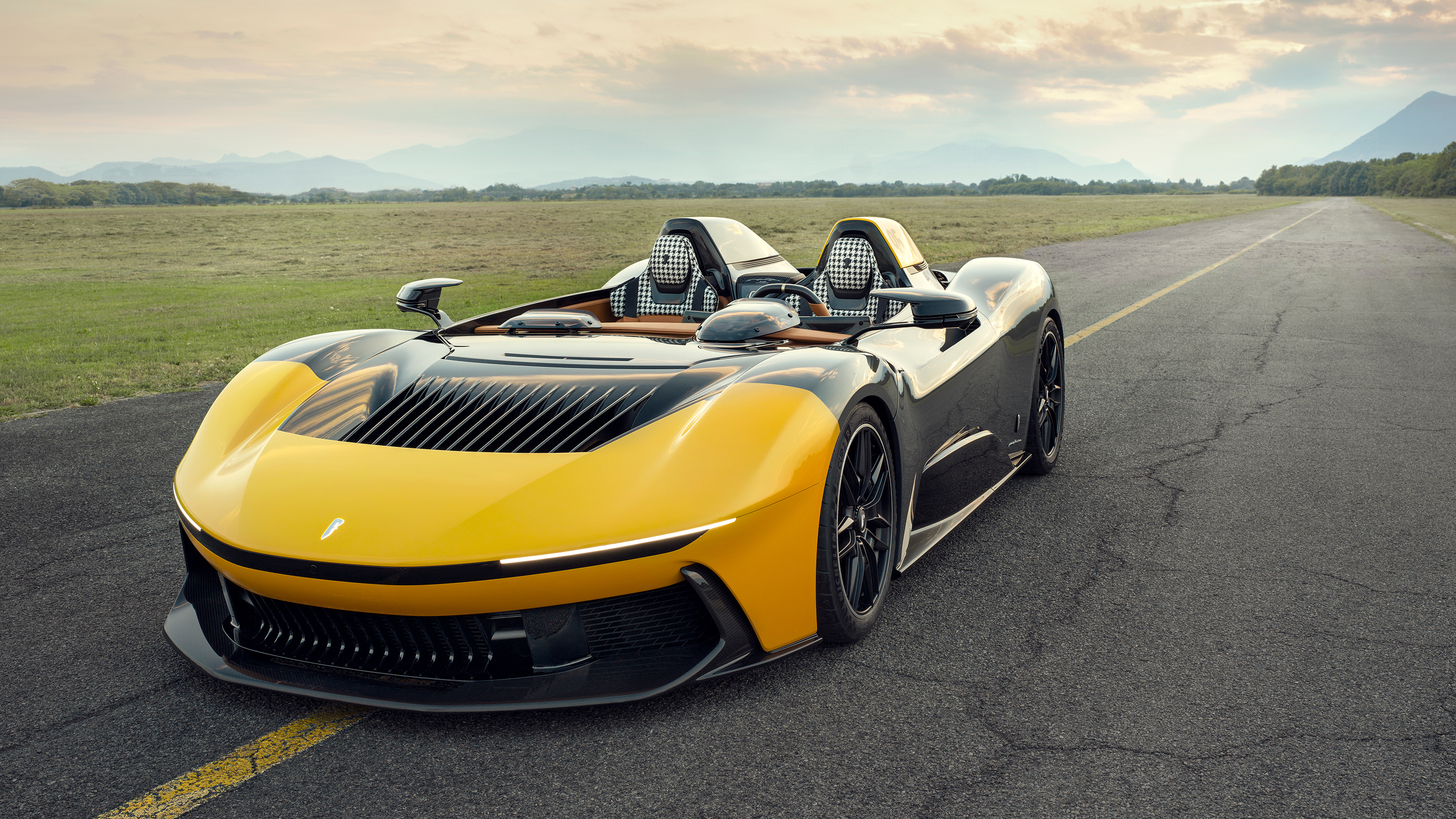 Pininfarina B95 front