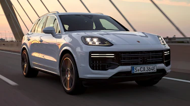 Porsche Cayenne Turbo E-Hybrid - front