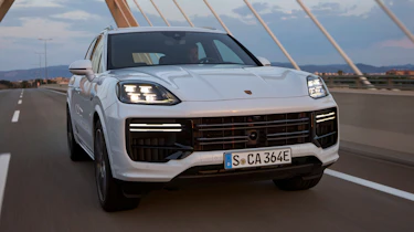 Porsche Cayenne Turbo E-Hybrid - full front