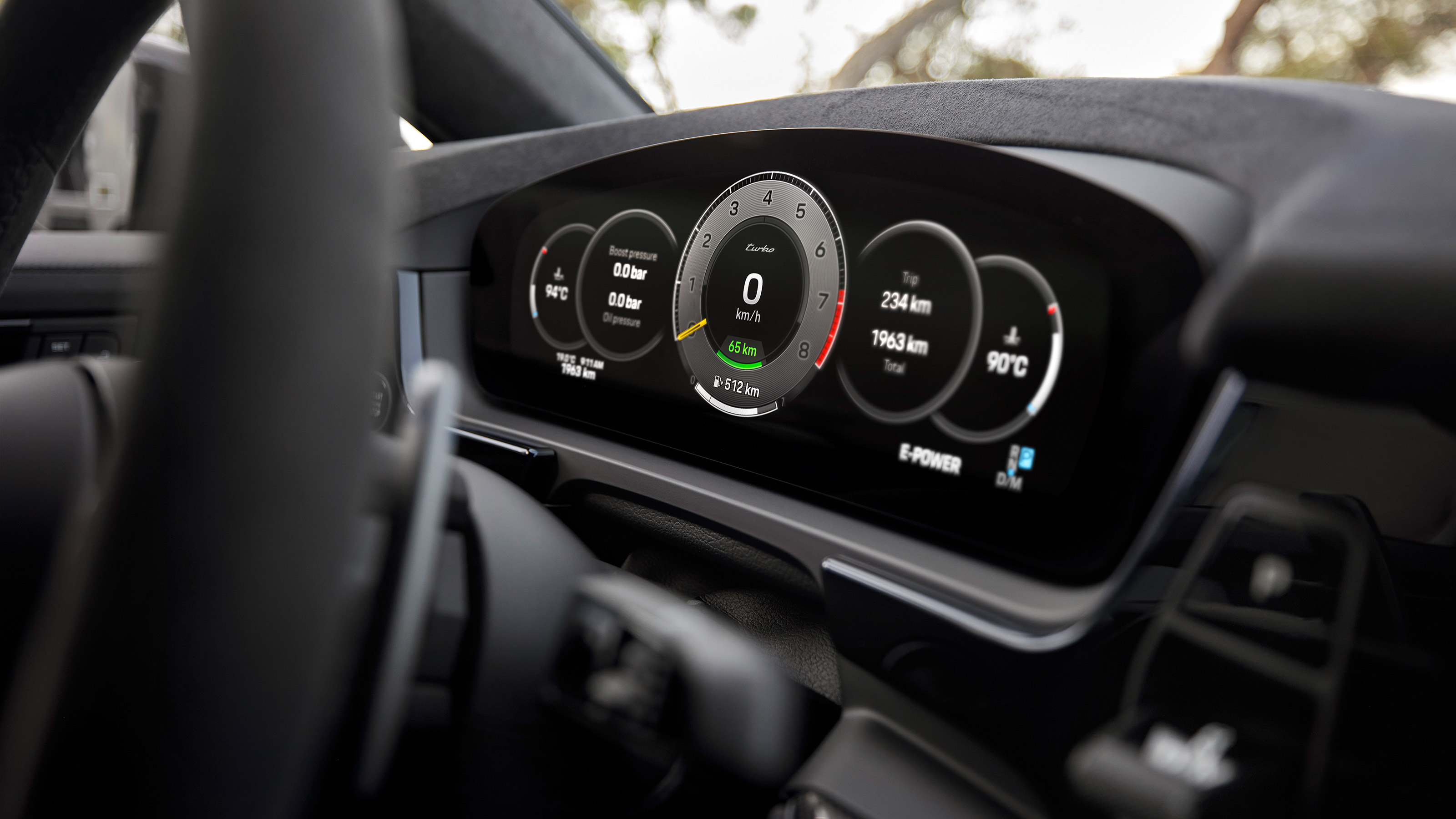 Porsche Cayenne Turbo E-Hybrid - dials