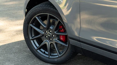 Range Rover Velar P400e - wheel