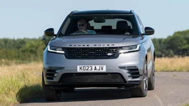Range Rover Velar P400e - front cornering