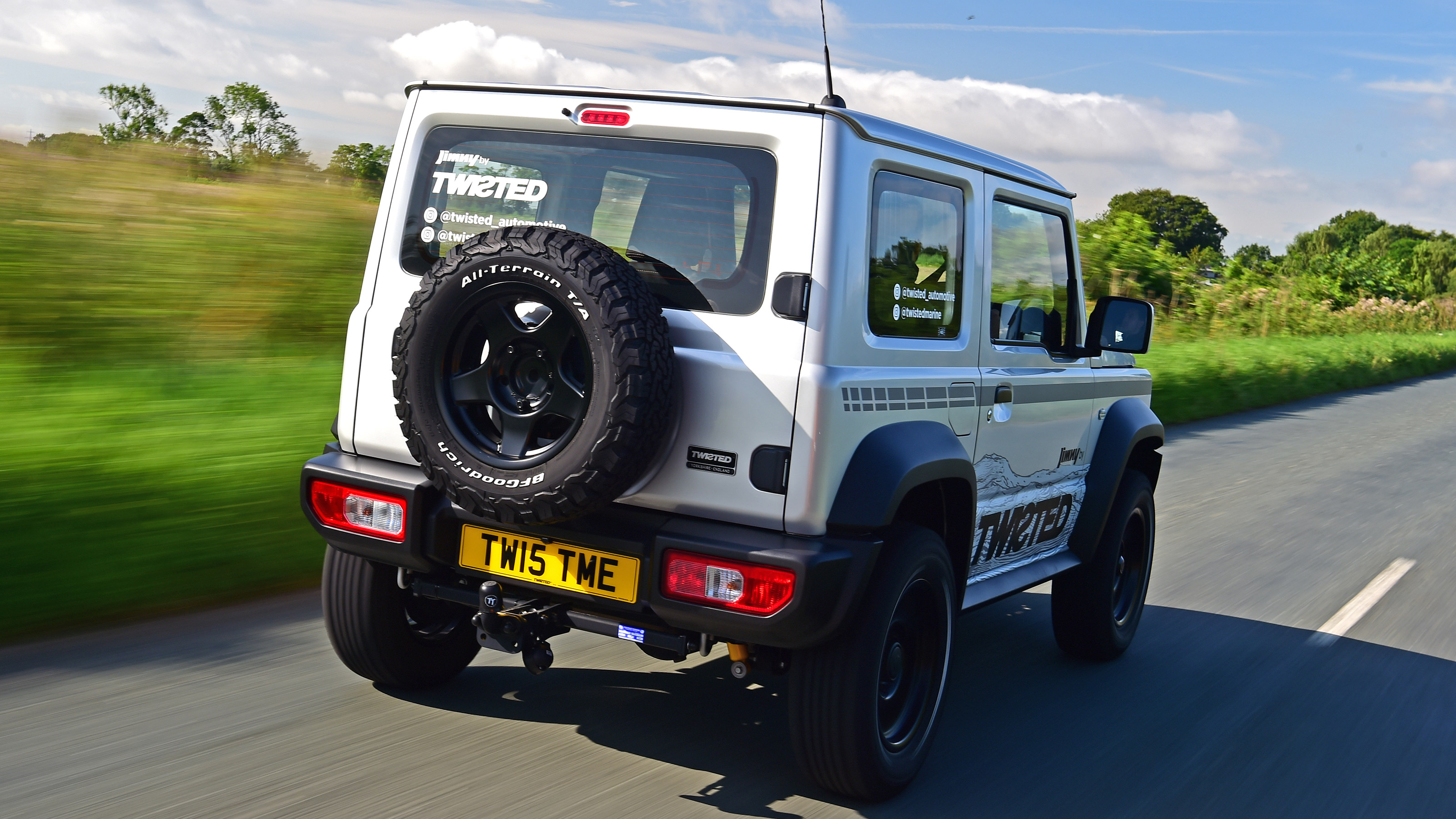 Suzuki Jimny by Twisted - rear