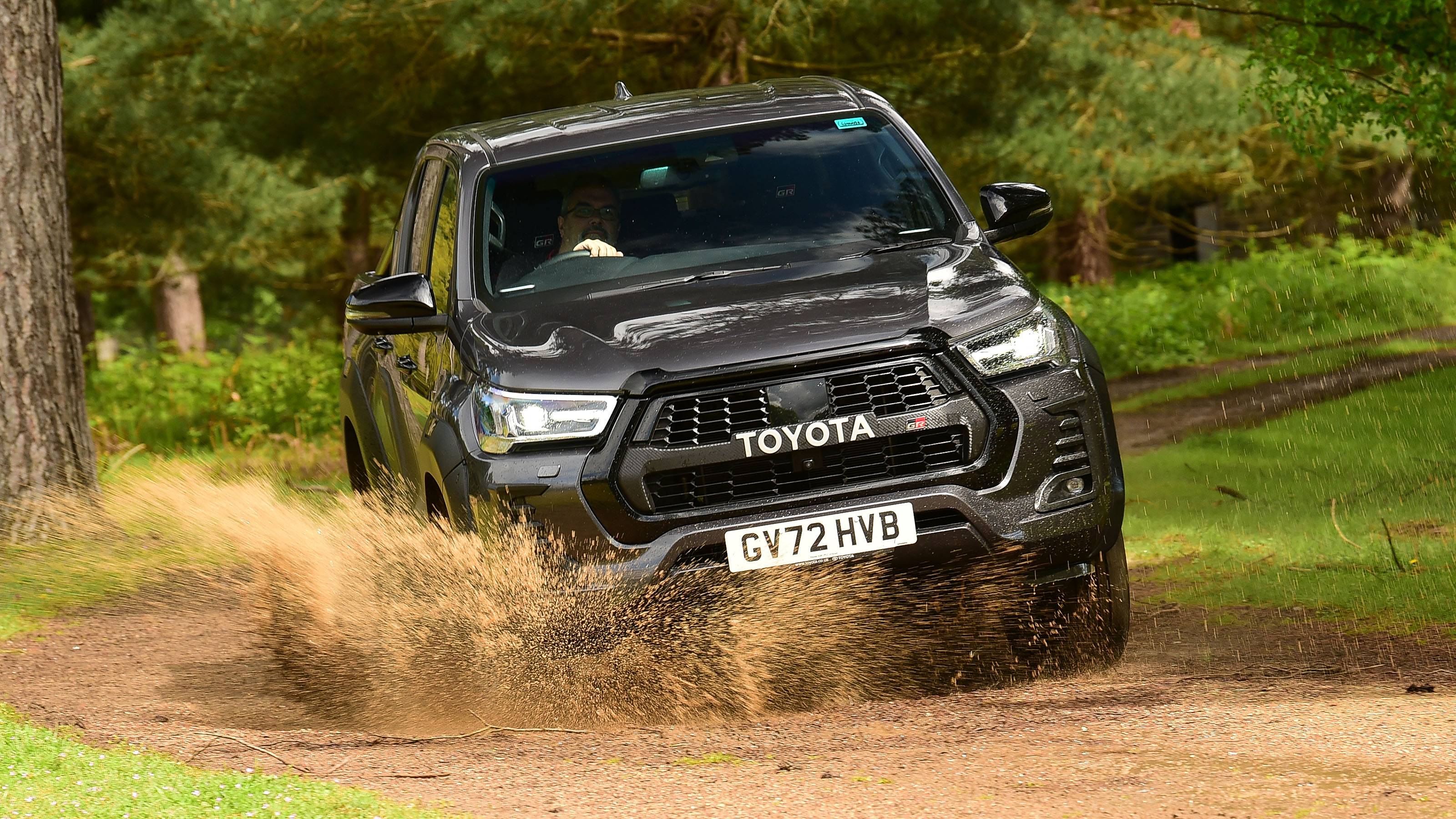 Toyota Hilux - off-road