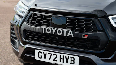 Toyota Hilux - front grille