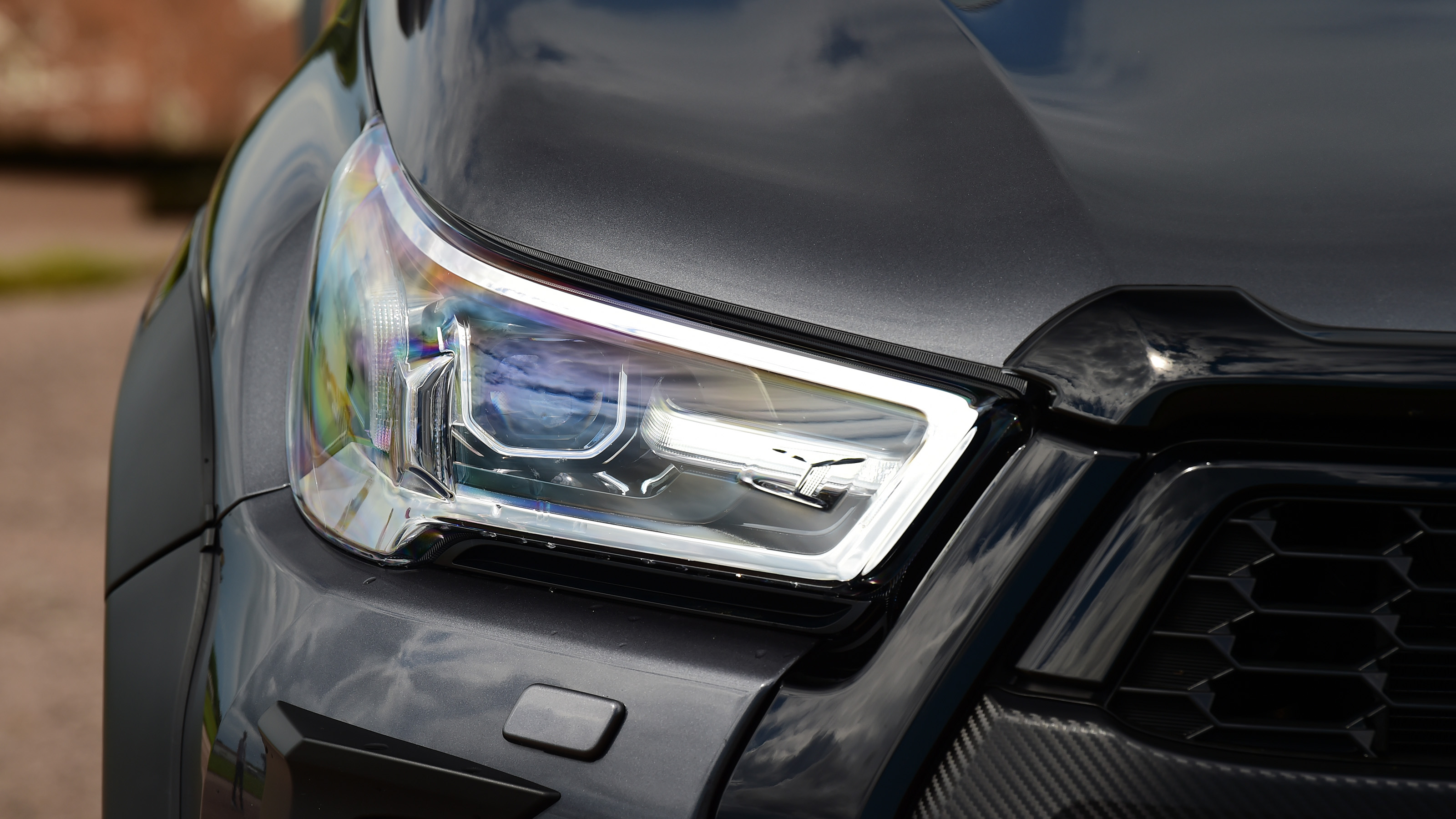 Toyota Hilux - headlights