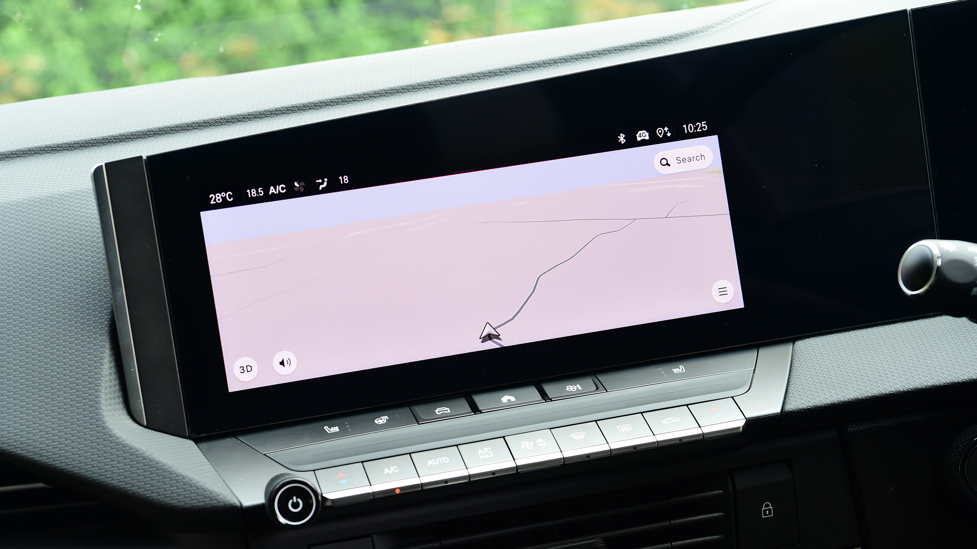 Vauxhall Astra Sports Tourer PHEV - sat-nav