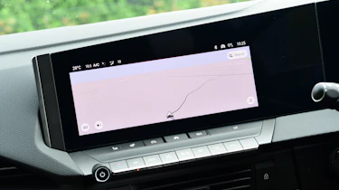 Vauxhall Astra Sports Tourer PHEV - sat-nav
