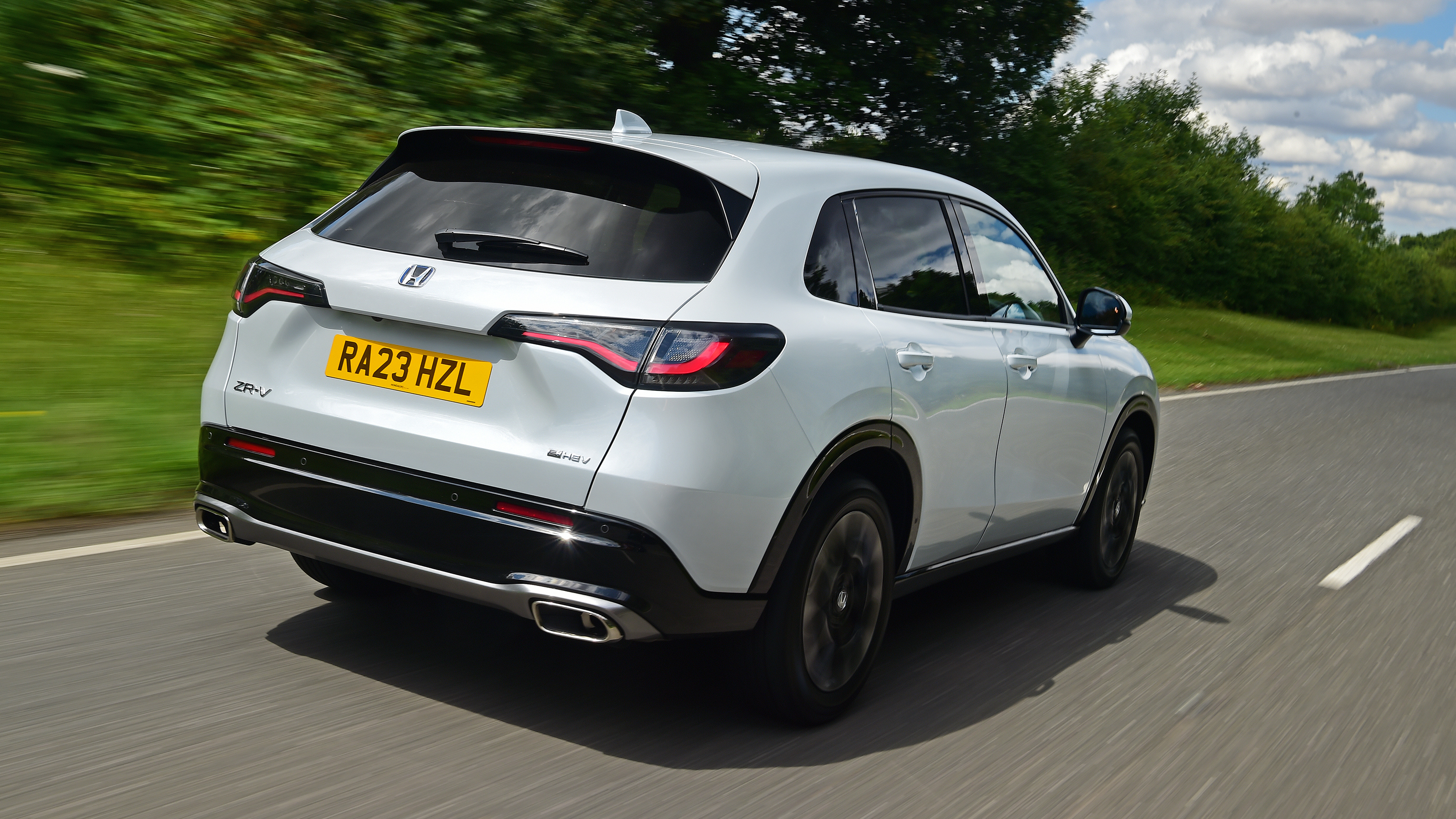 Honda ZR-V - rear tracking