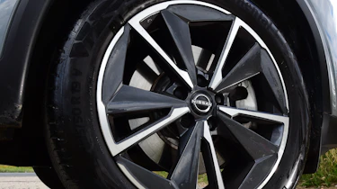 Nissan Qashqai - wheel